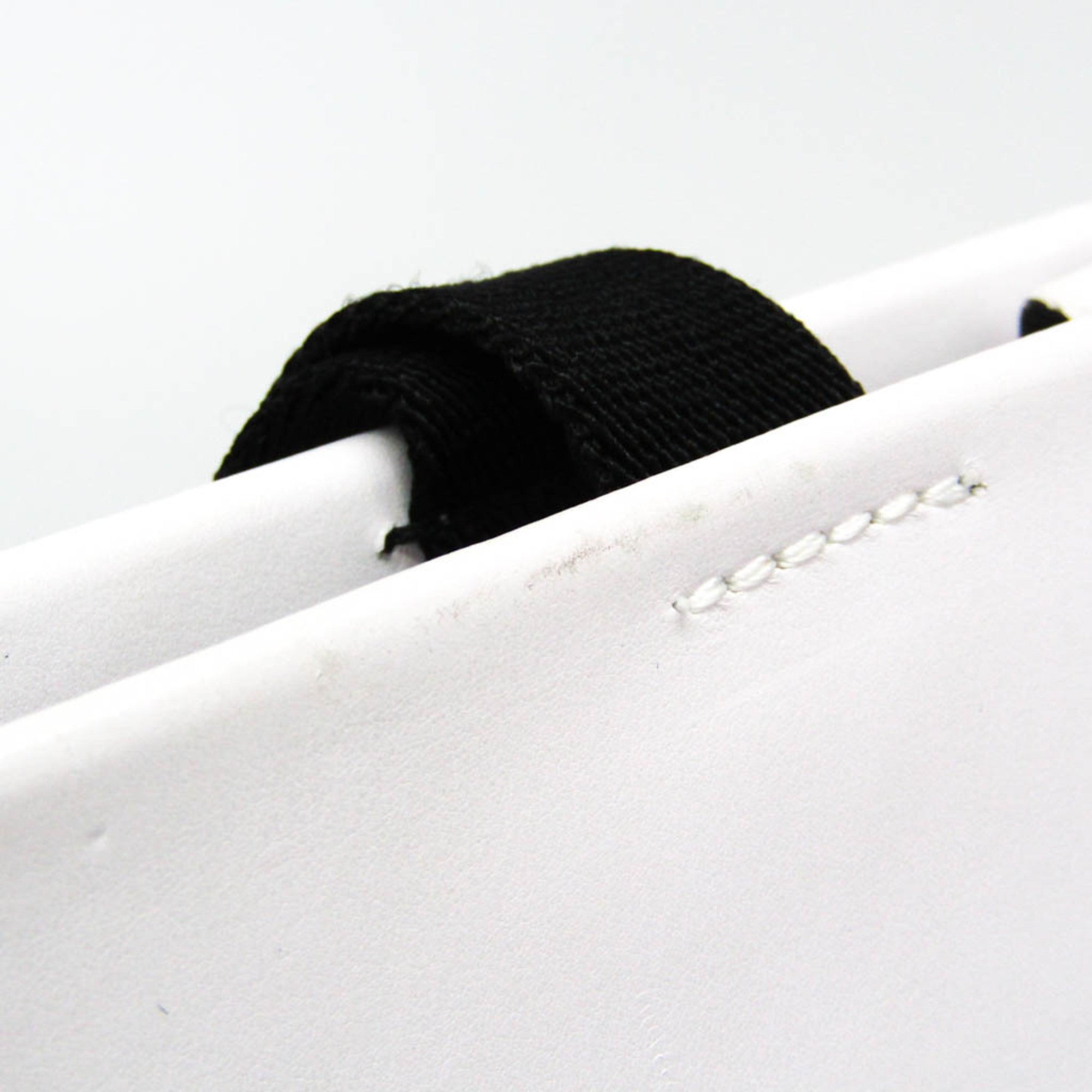 Valentino Garavani VLTN Shopper · Leather