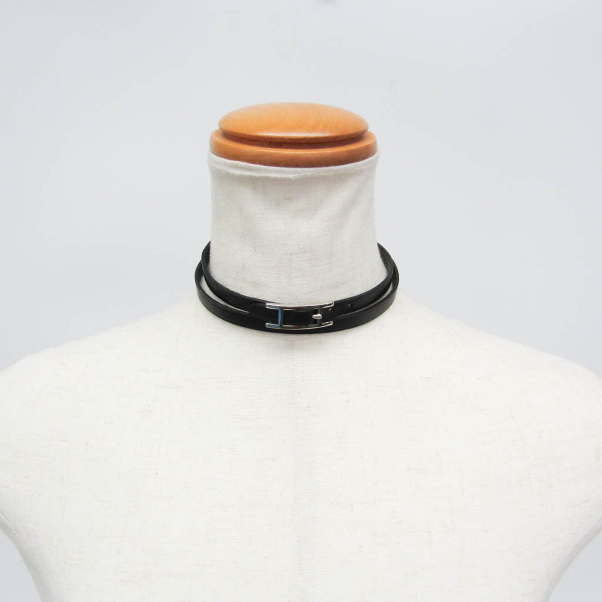 Hermès Hapi · Choker Bangle · Leather