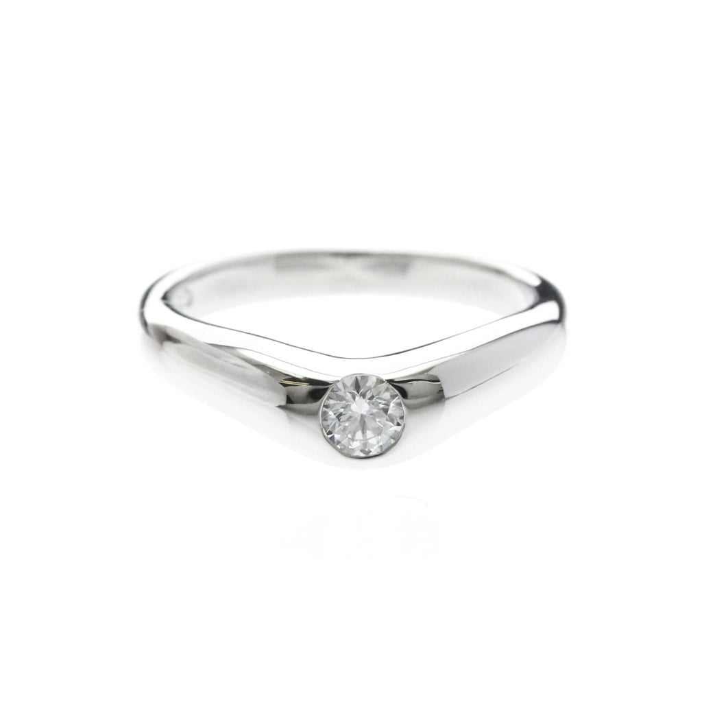 Tiffany Curved Band · Platinum · Diamond