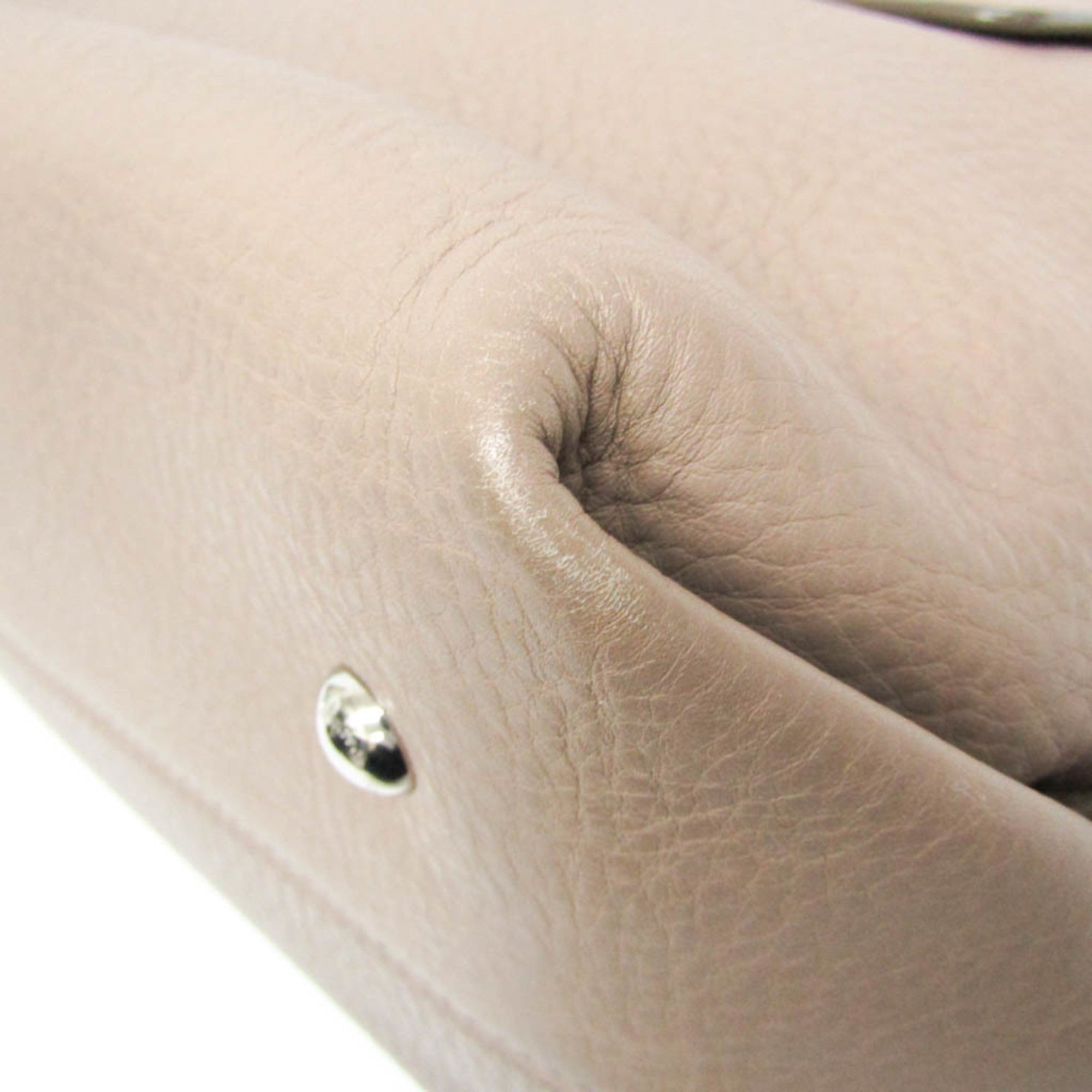 Salvatore Ferragamo Gancini · Medium Sophia