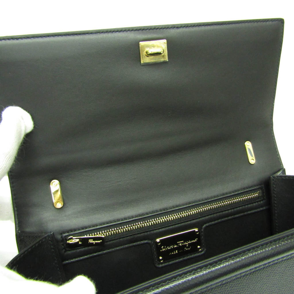 Salvatore Ferragamo Vara · Chain Shoulder Bag