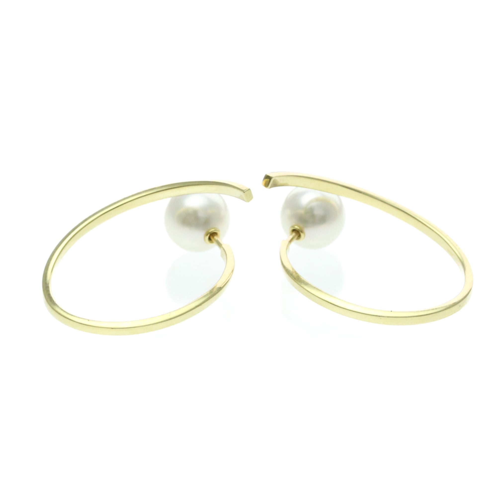 Tasaki Afine · Pearl · 18K Yellow Gold