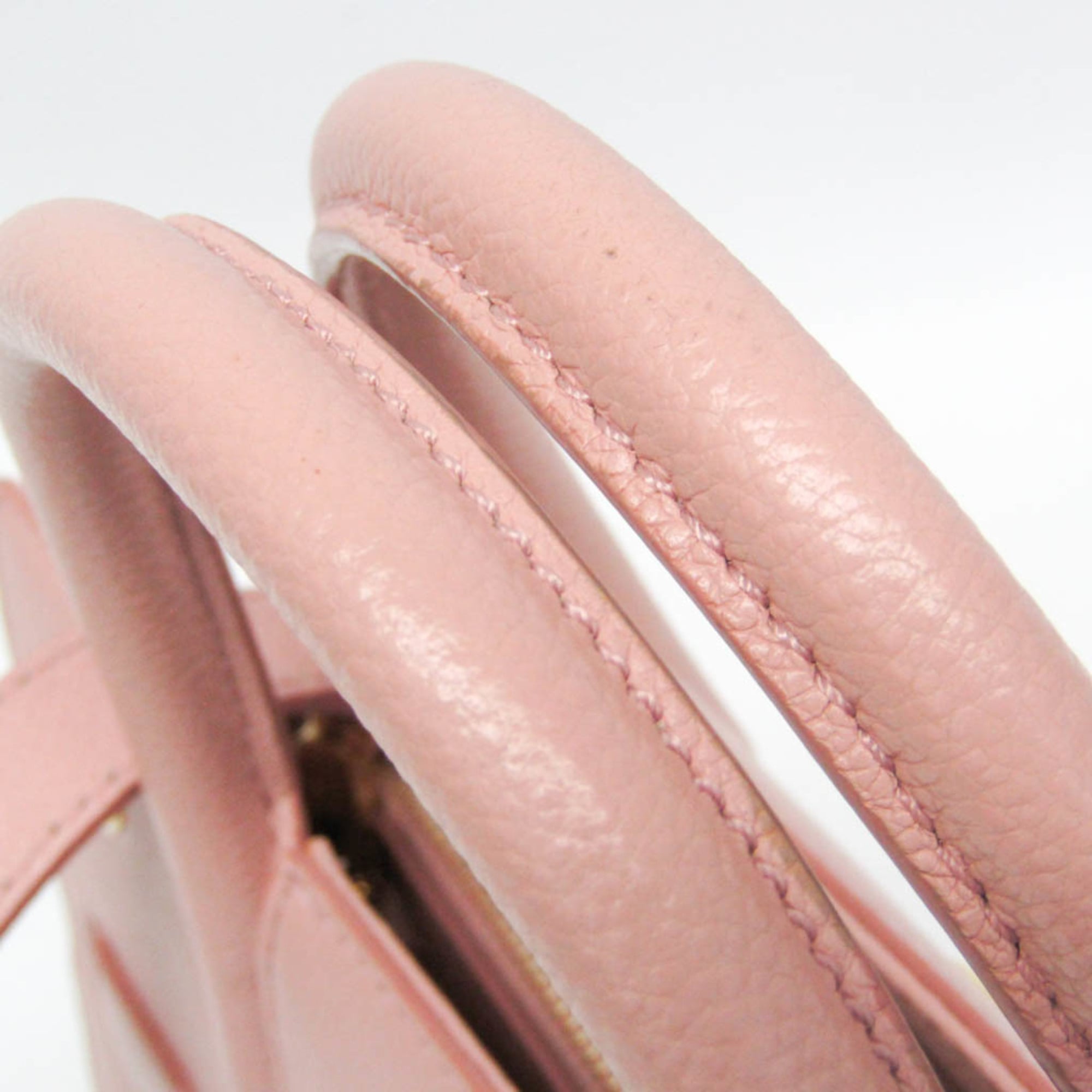 Burberry Title · Leather Shoulder Bag