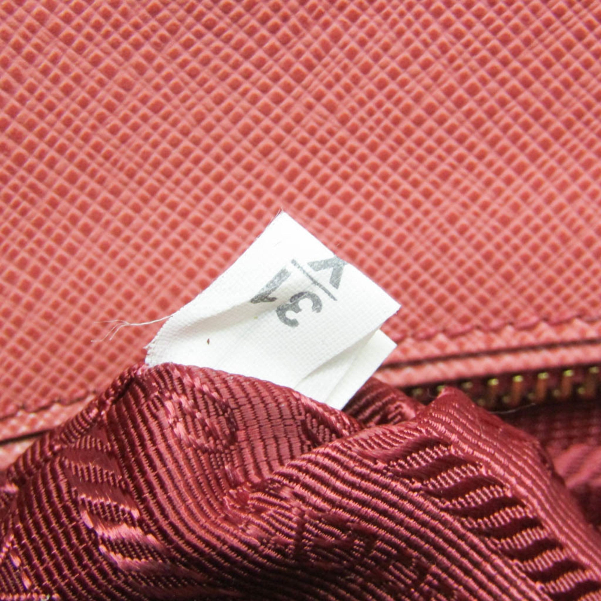 Prada Saffiano Galleria · Leather