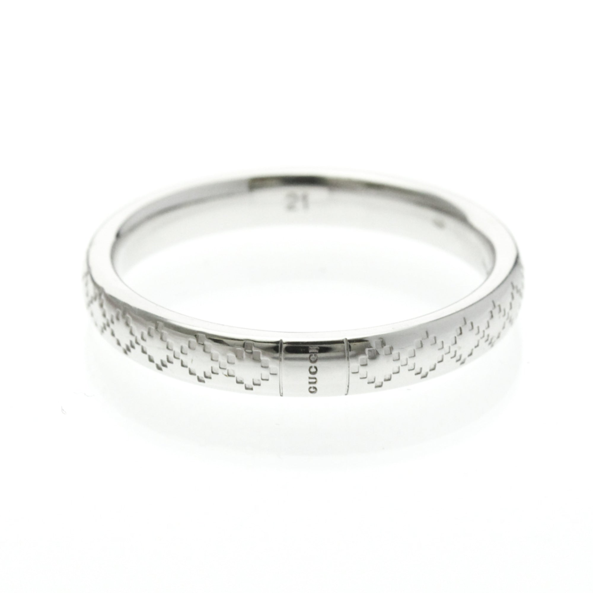 Gucci Diamantissima · 18K White Gold