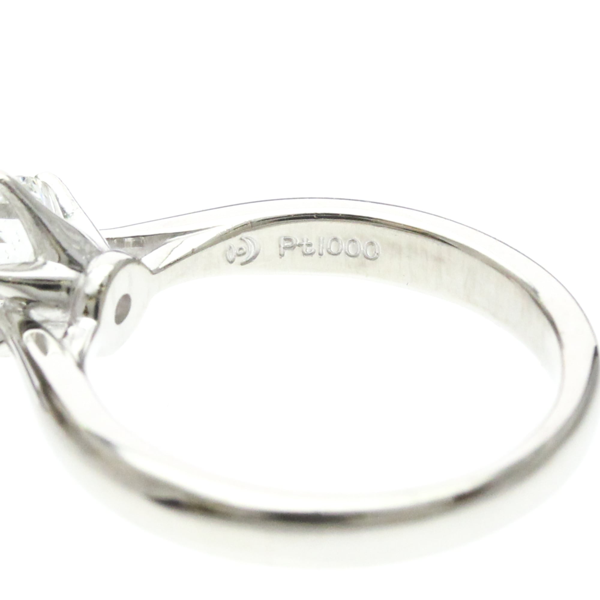 Tasaki · Platinum · 0.84ct Diamond