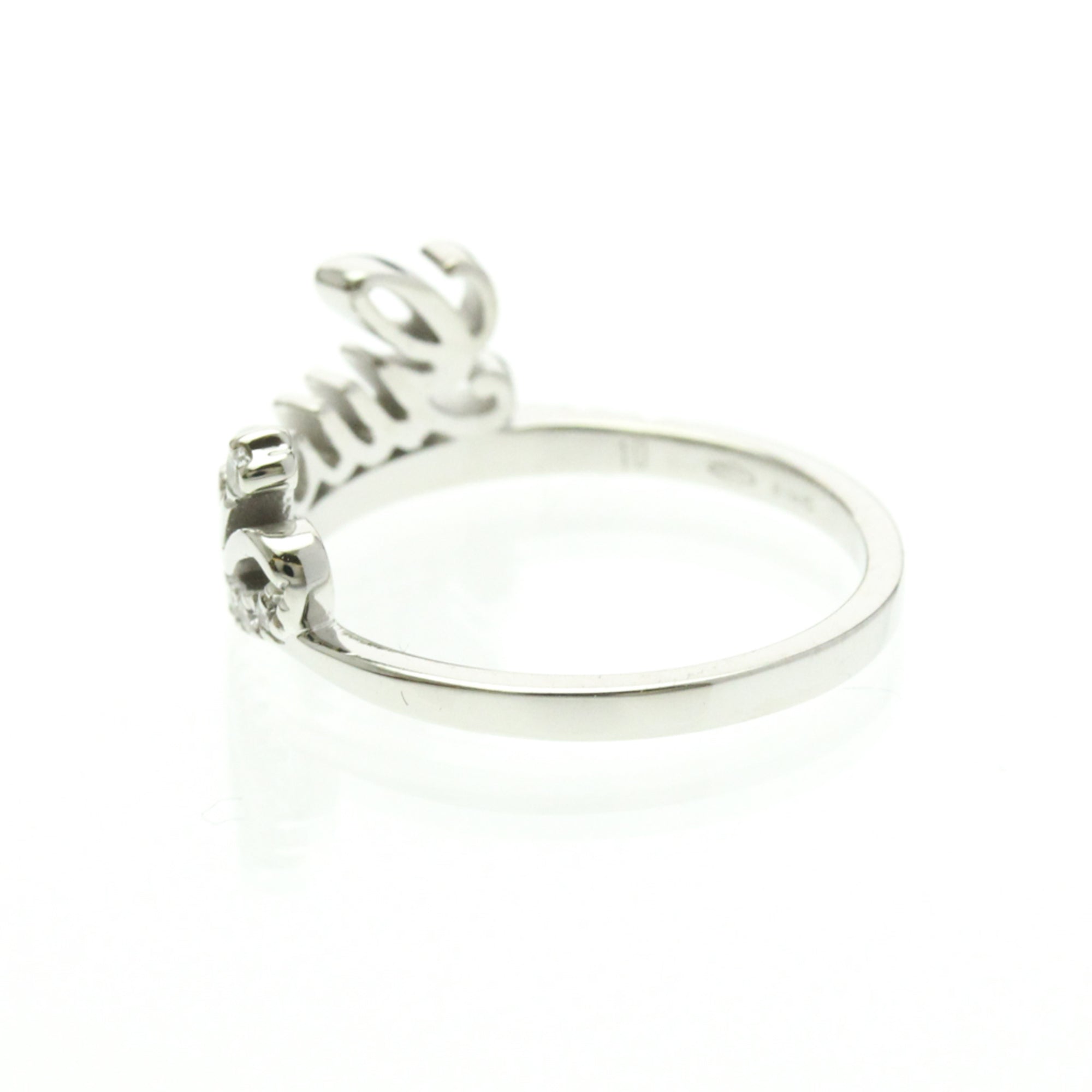 Gucci Logo Signature · 18K White Gold · Diamond