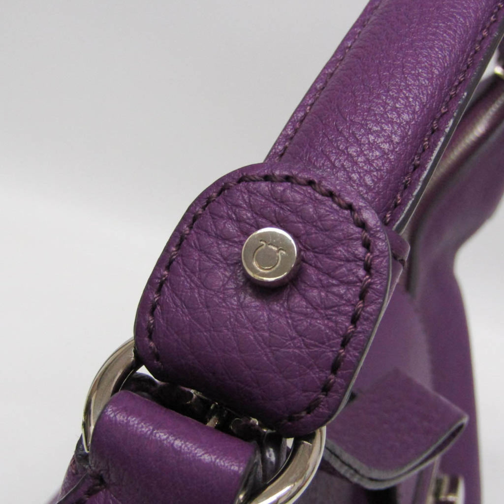 Salvatore Ferragamo Gancini · Leather