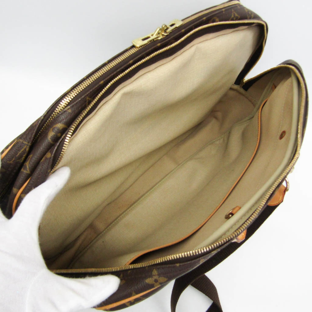 Louis Vuitton Monogram Alize 24