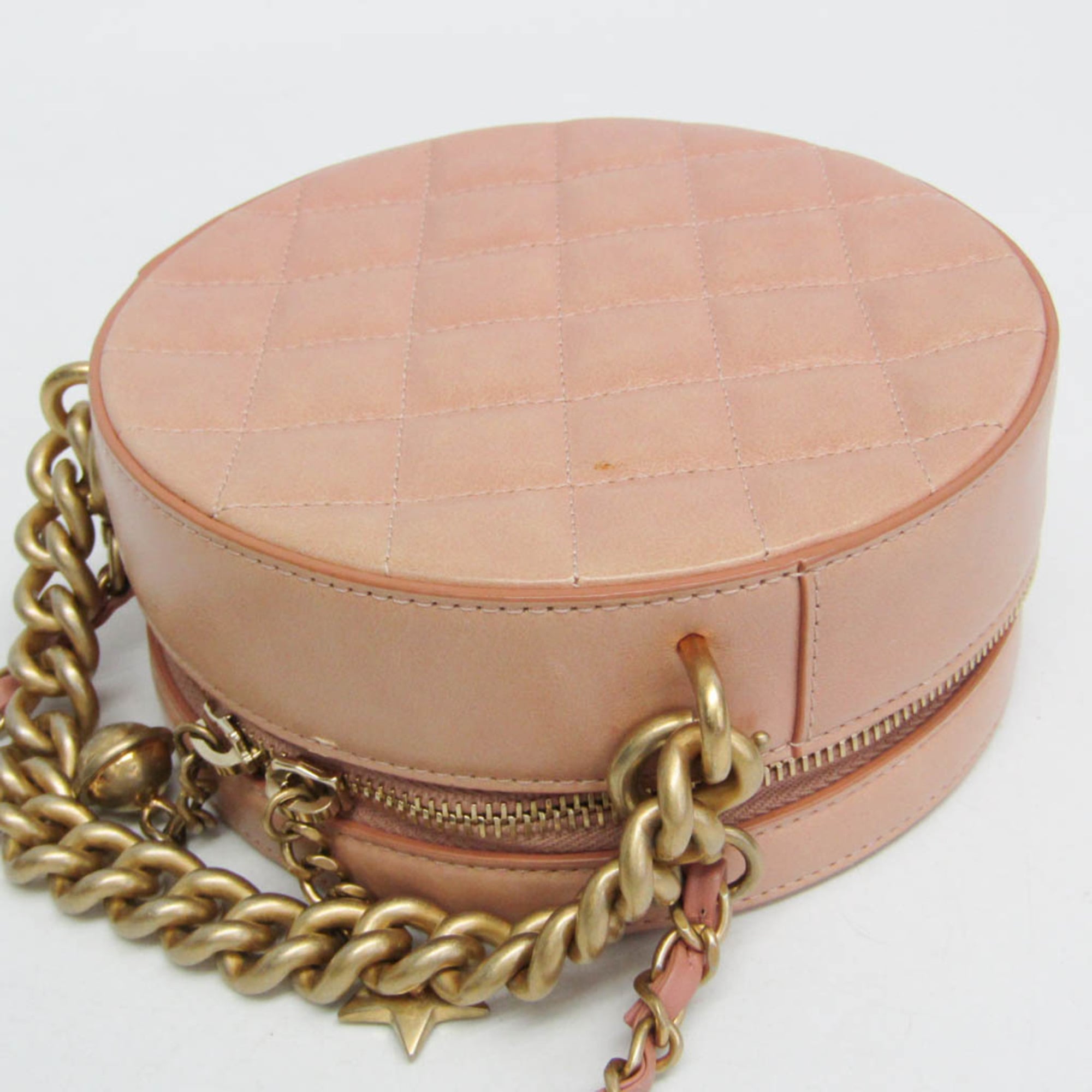 Chanel Matelassé Round As Earth · Leather