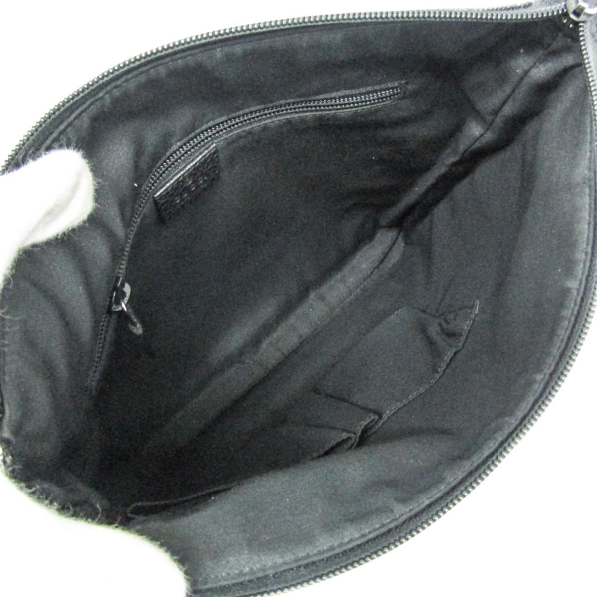 Gucci GG Canvas · Messenger