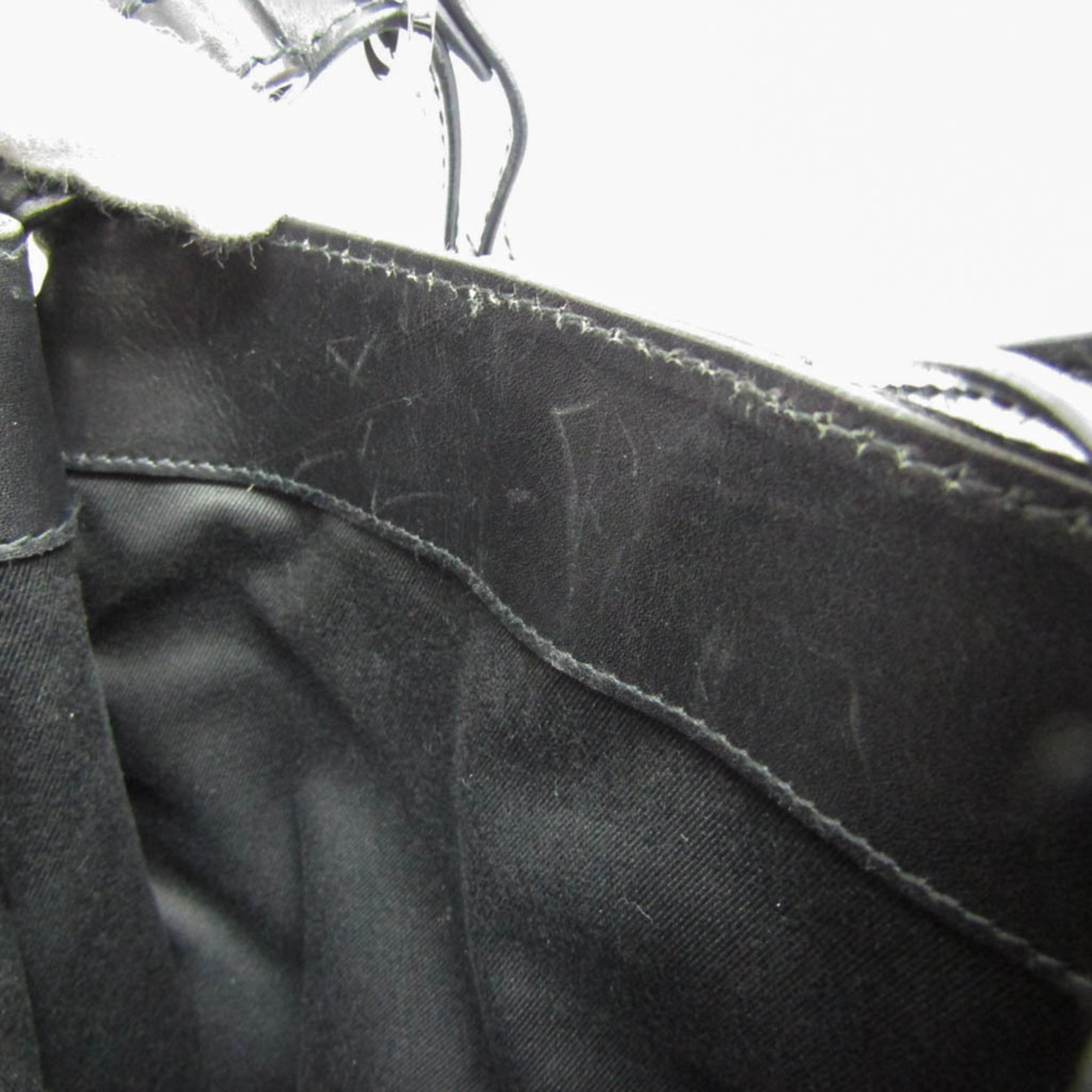 Gucci GG Canvas · Shoulder Bag