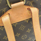 Louis Vuitton Montsouris MM · Monogram