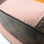 Louis Vuitton Damier Wight · Canvas