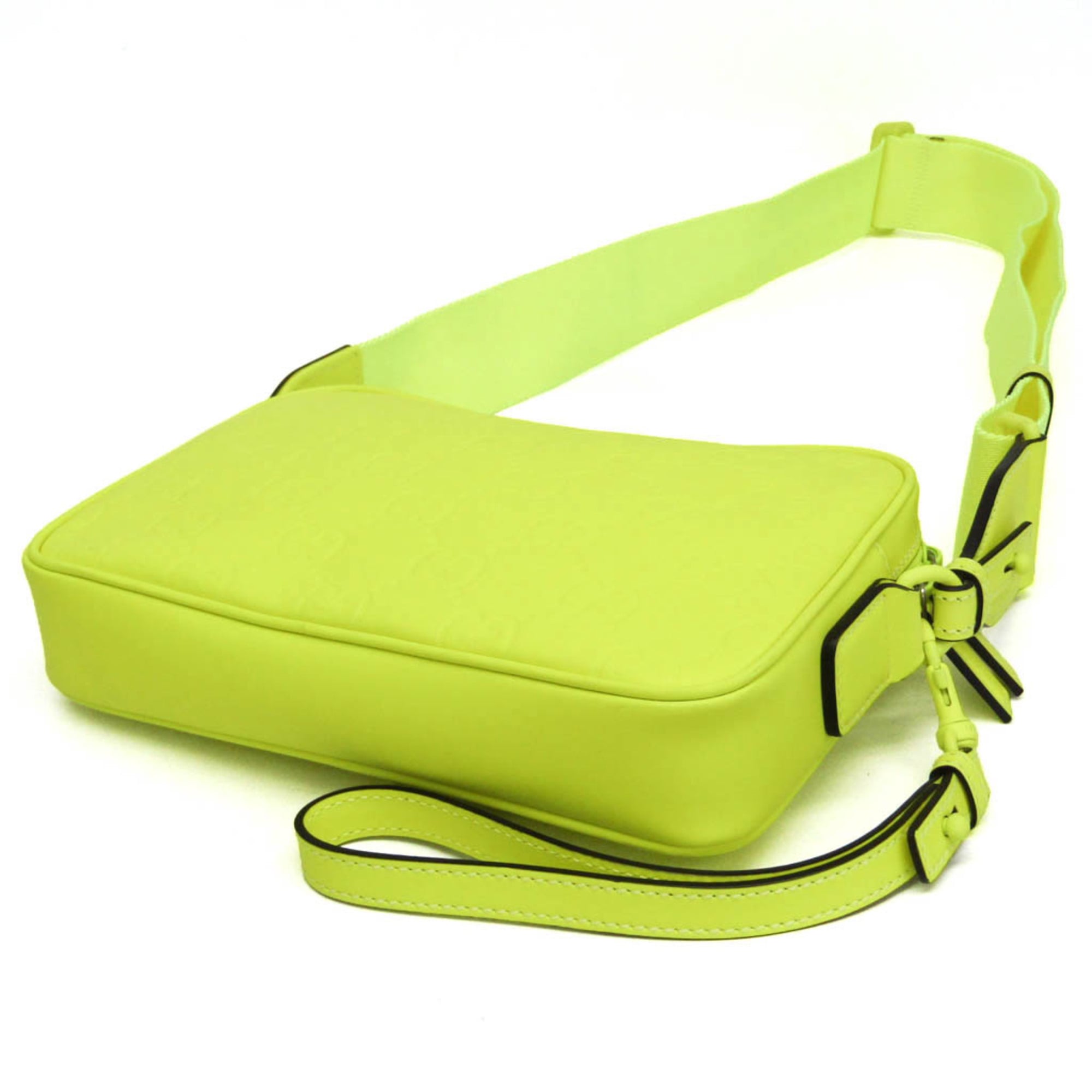 Gucci GG Rubber Effect · Neon Clutch