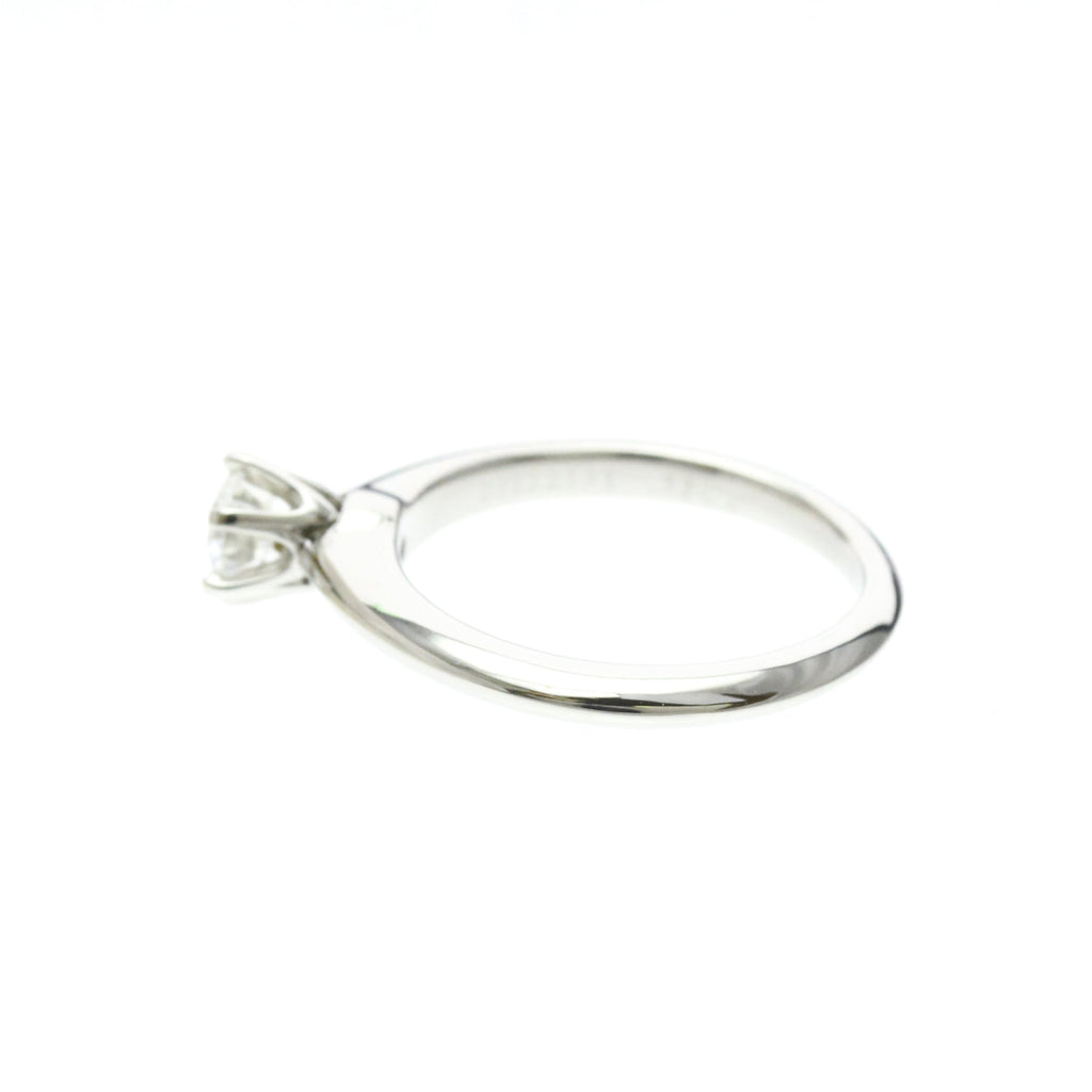 Tiffany Solitaire · Platinum · Diamond