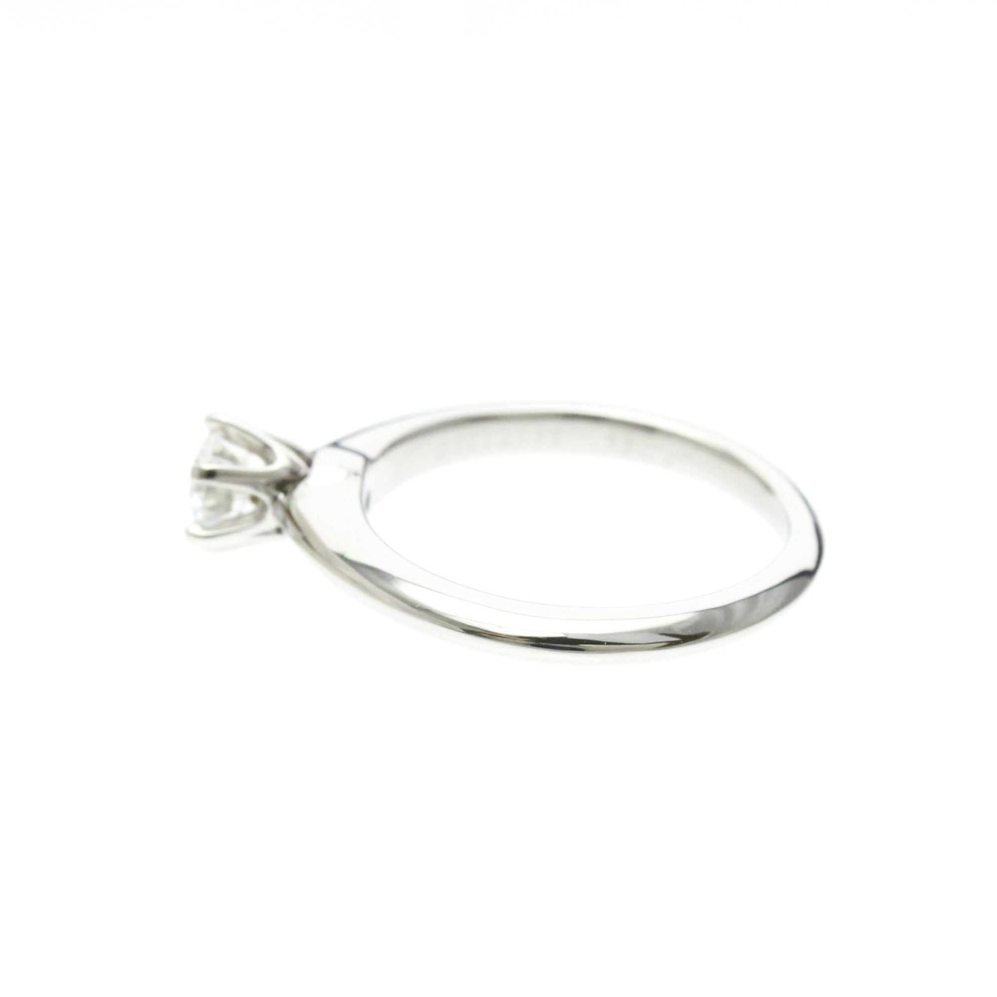 Tiffany Solitaire · Platinum · Diamond
