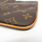 Louis Vuitton Pochette Valmy · Monogram