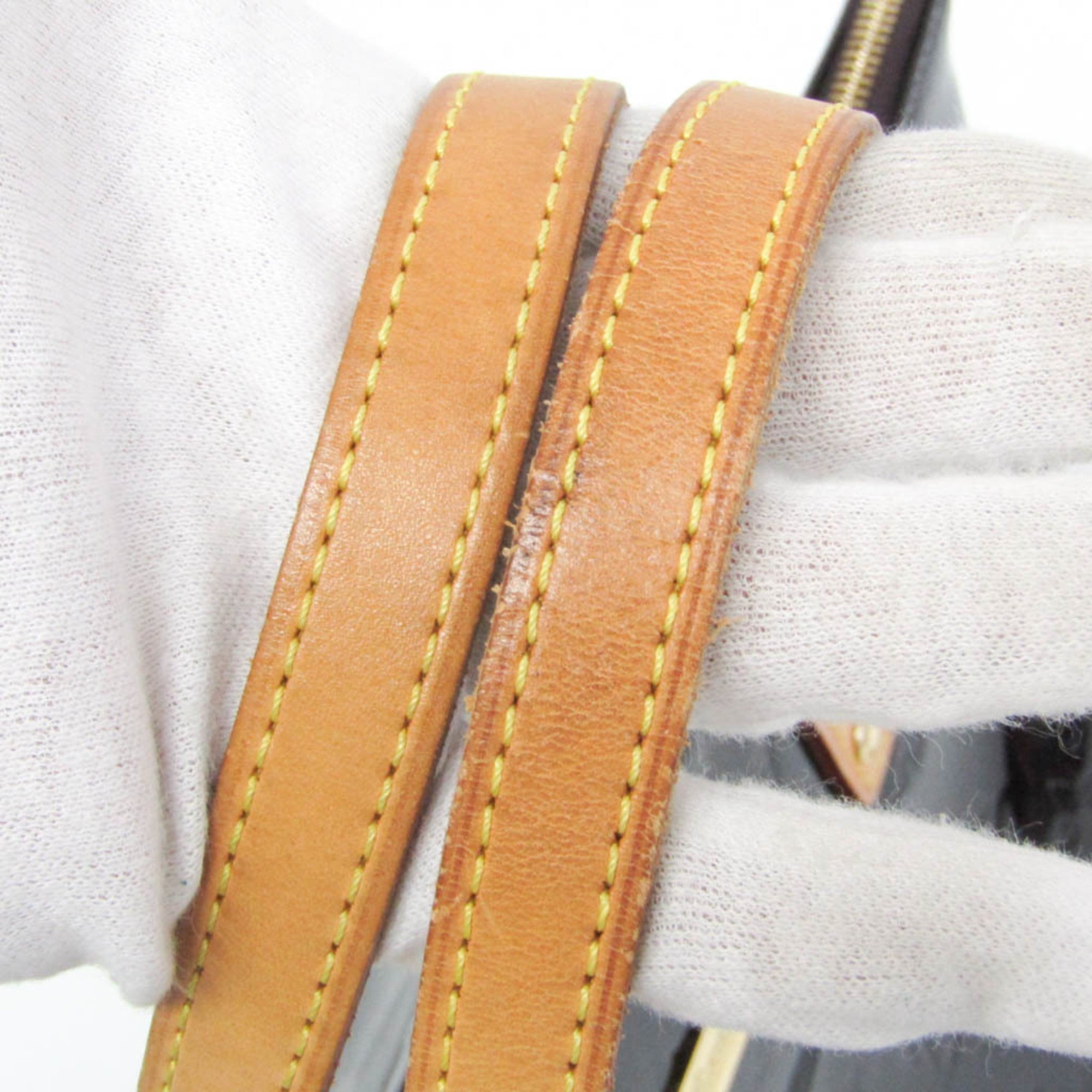 Louis Vuitton Bellevue PM · Monogram Vernis