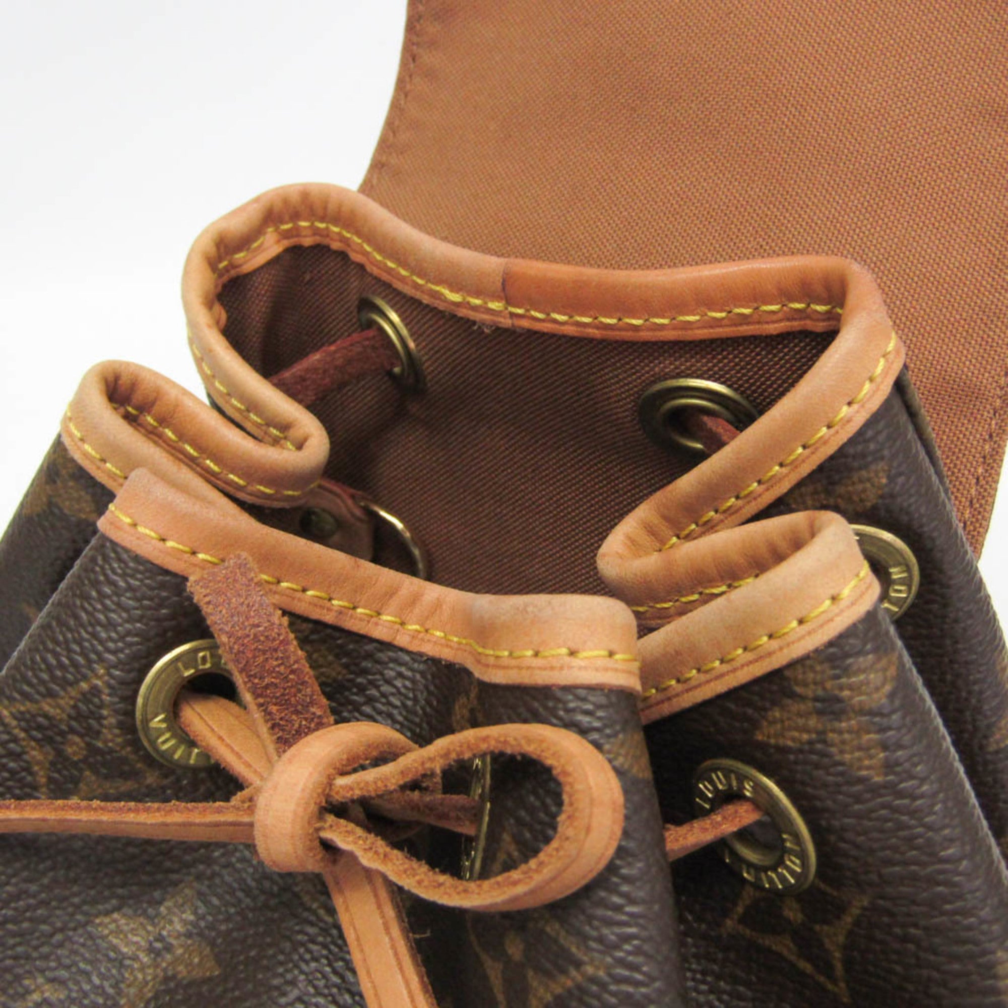Louis Vuitton Mini Montsouris · Monogram