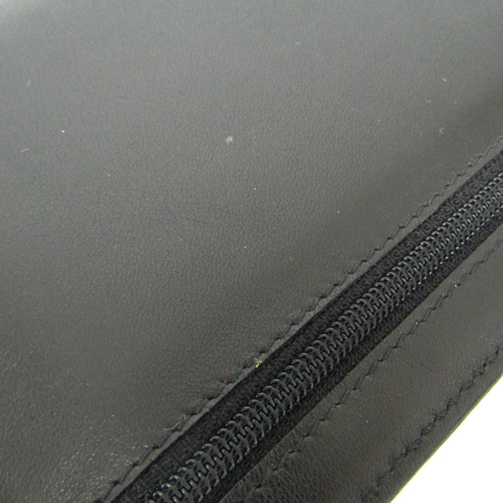 Gucci Multi-Pocket Leather Pouch