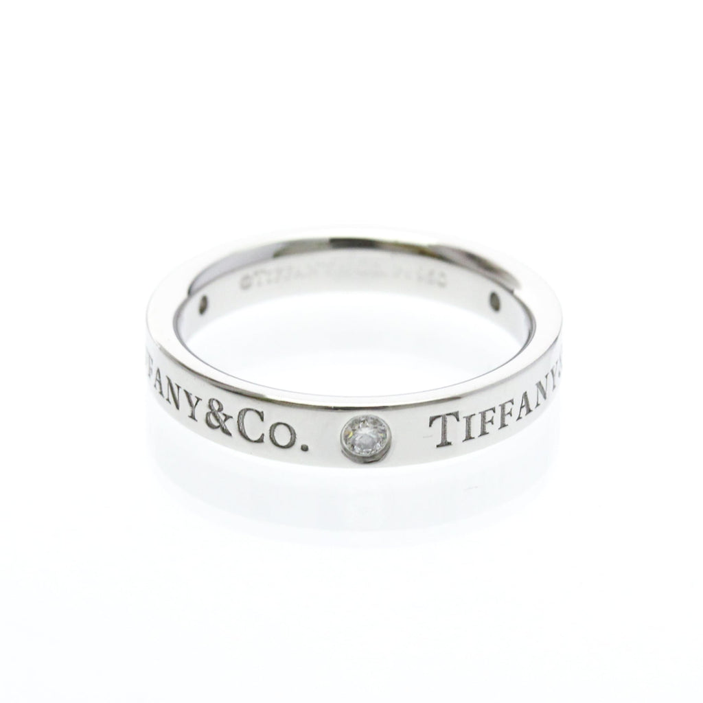 Tiffany Three Diamond · Platinum