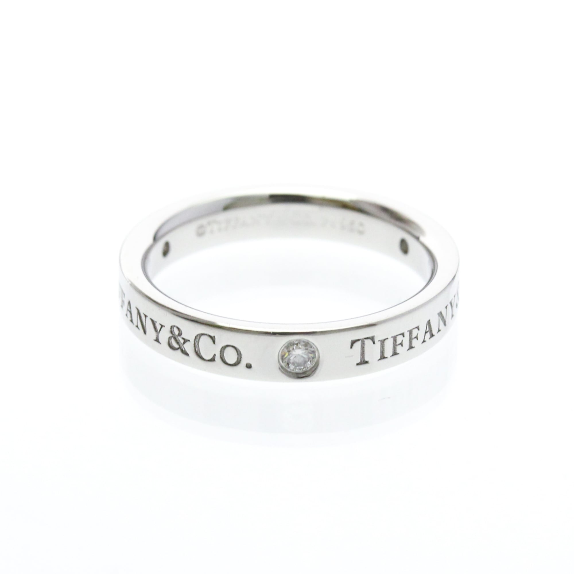 Tiffany Three Diamond · Platinum