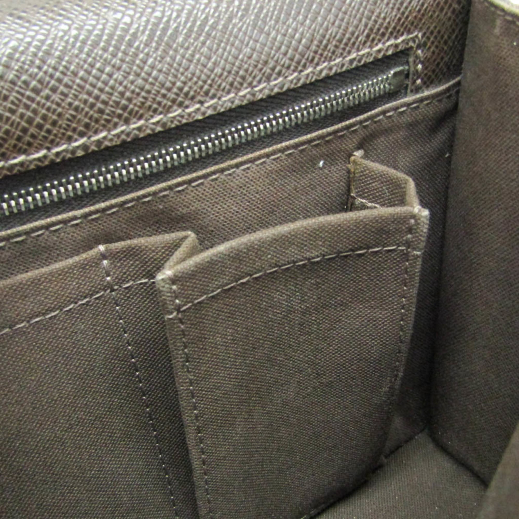 Louis Vuitton Veraia · Taiga Leather