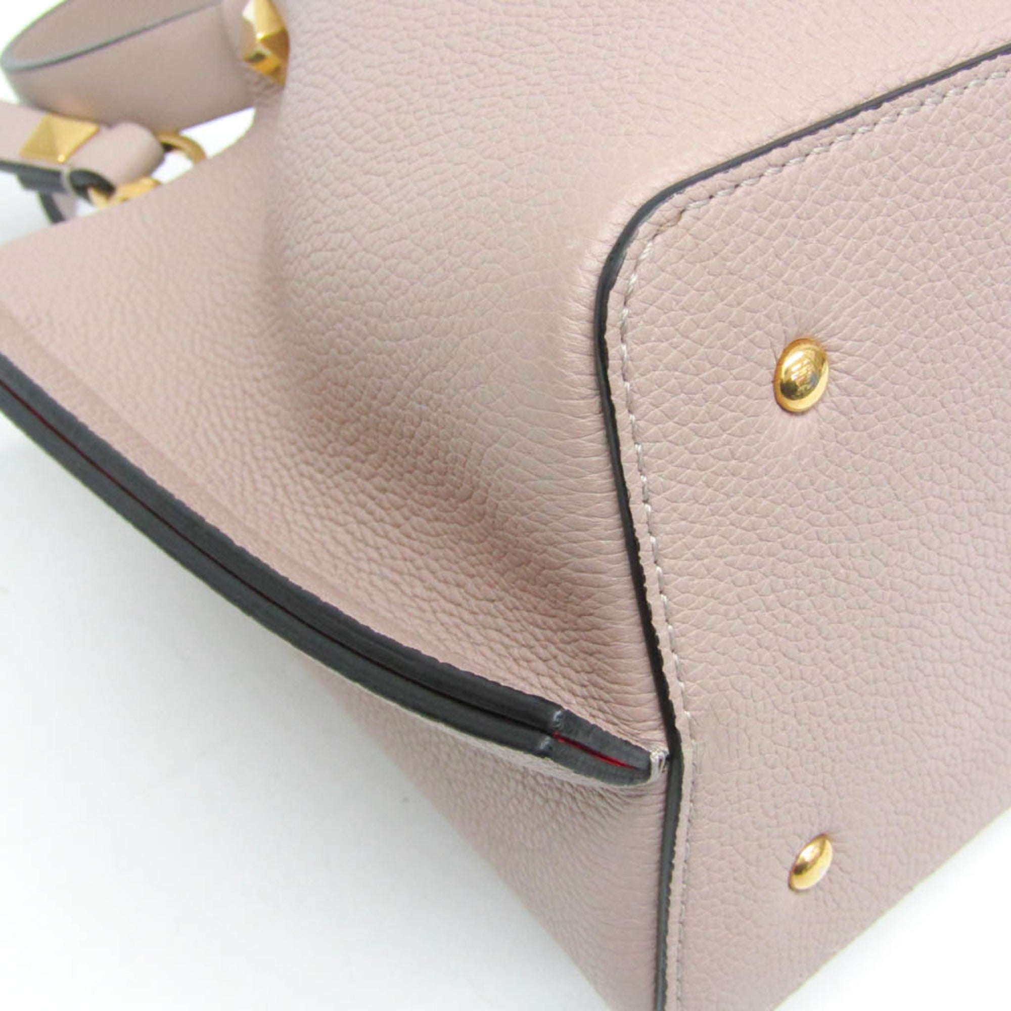 Valentino Garavani V Logo Escape · Leather