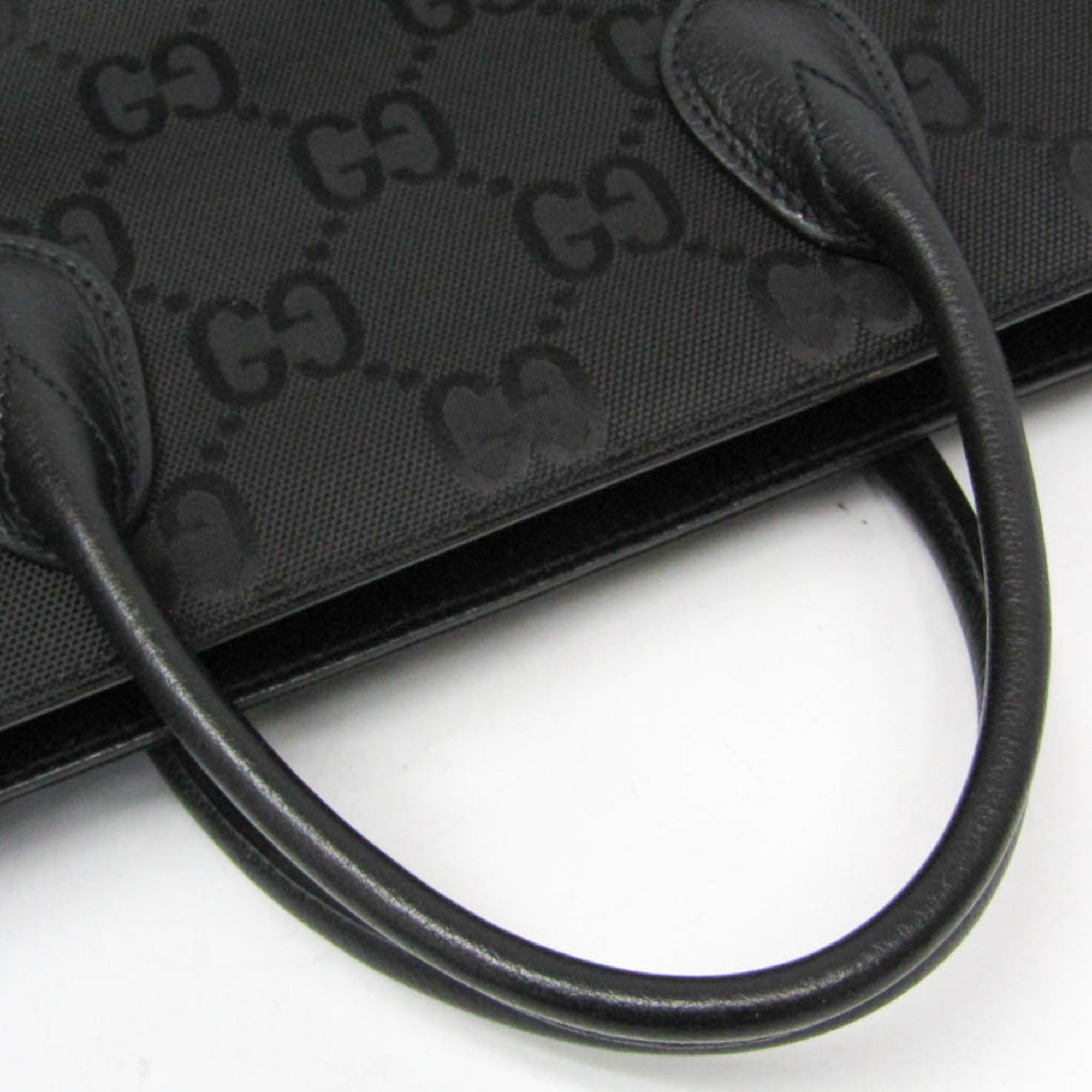 Gucci Off The Grid · GG Nylon Canvas