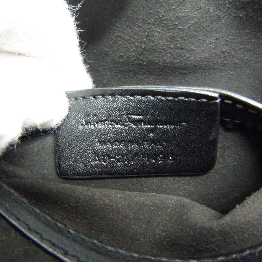 Salvatore Ferragamo Vara · Leather