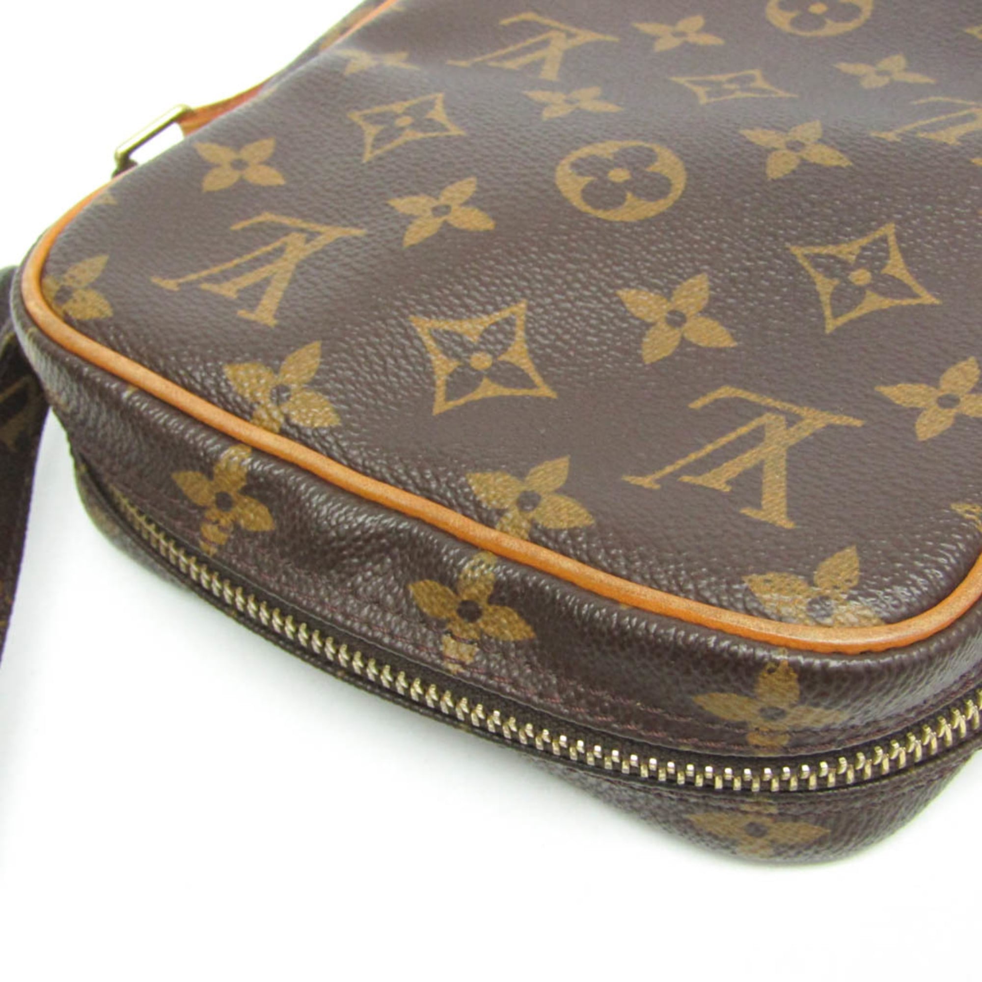 Louis Vuitton Danube · Monogram