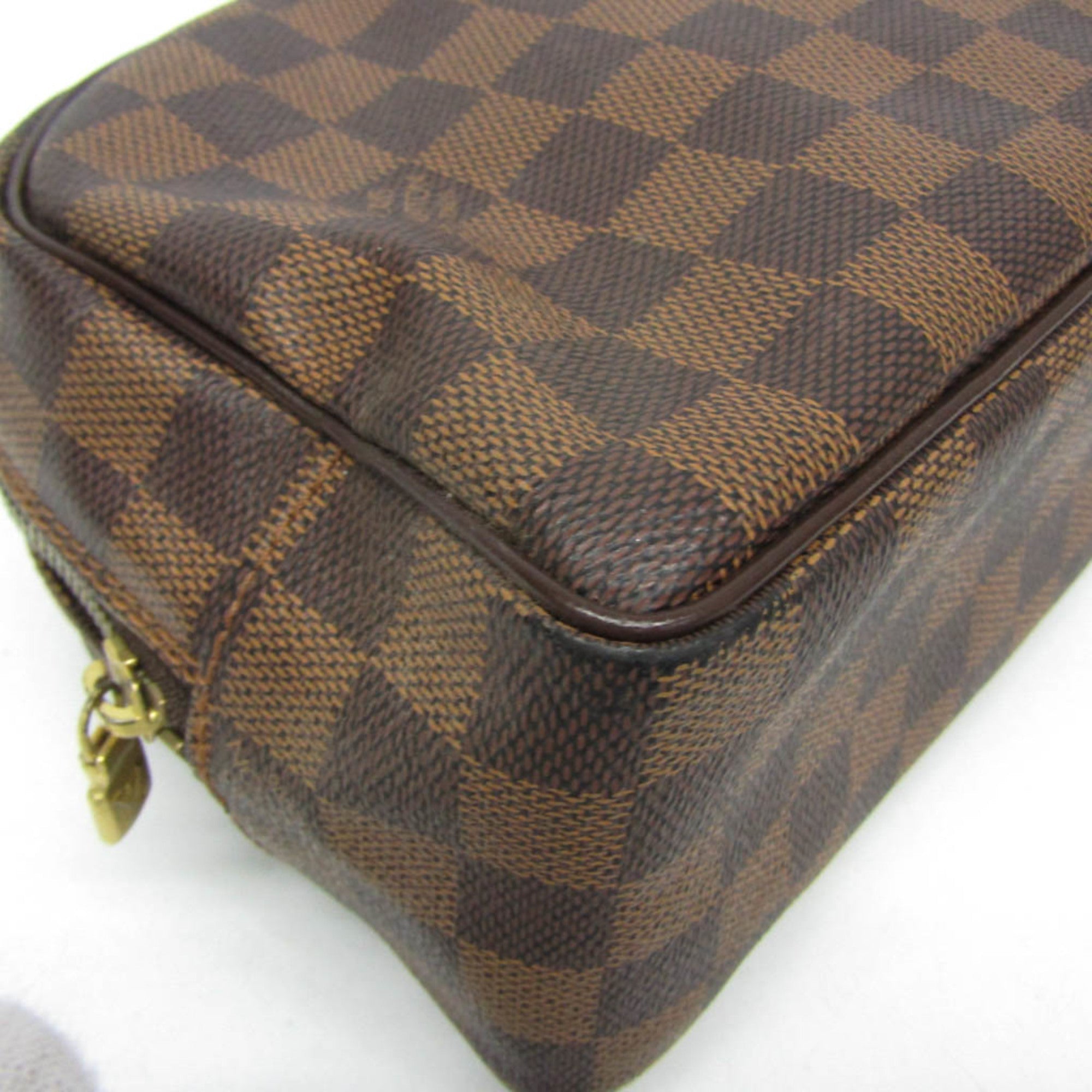 Louis Vuitton Damier · Toiletry Pouch