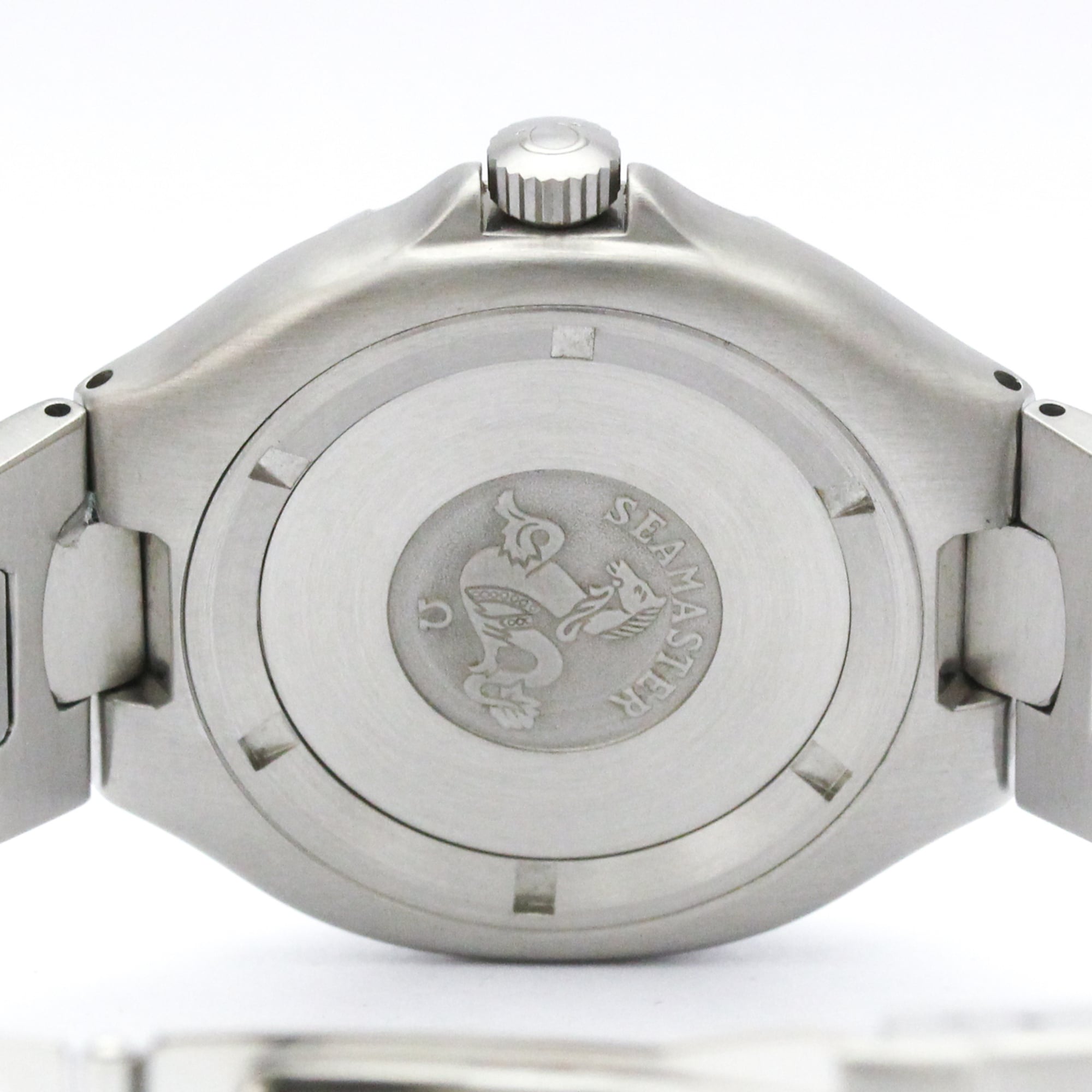 Omega Seamaster Professional 200M · Steel