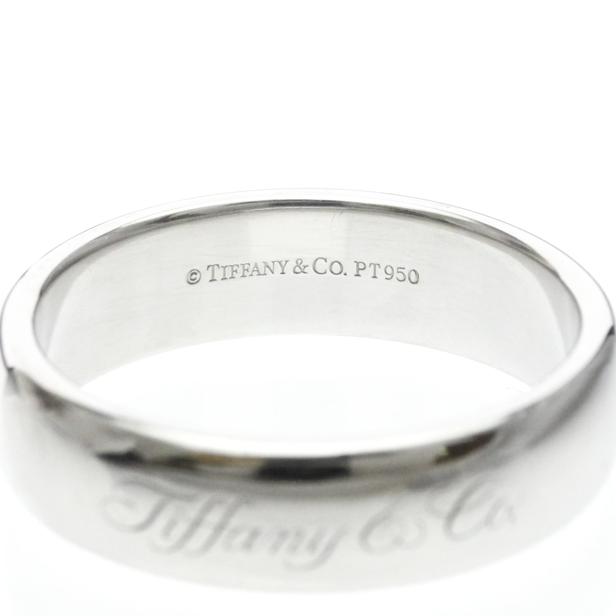 Tiffany Wedding Band · Platinum