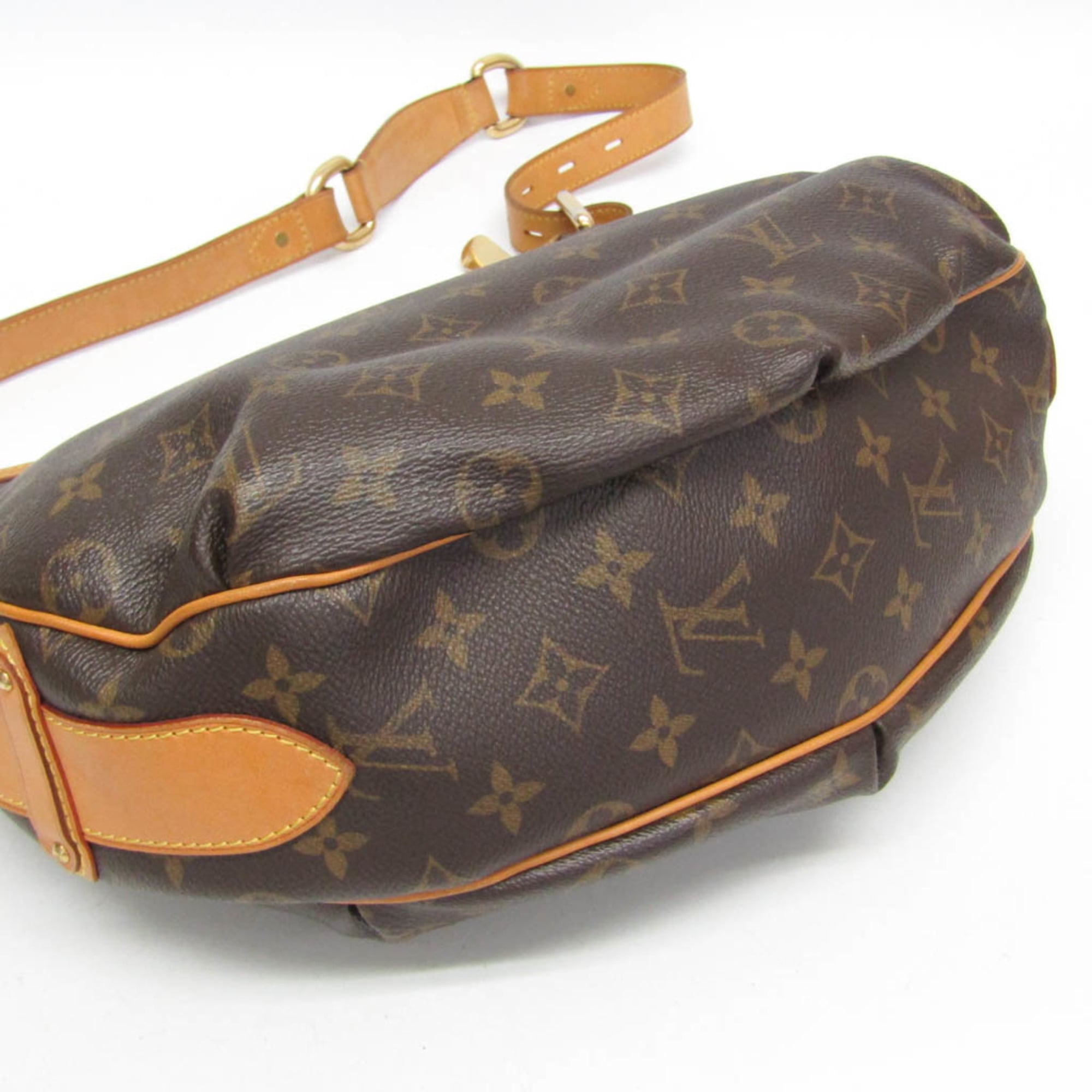 Louis Vuitton Tulum GM · Monogram