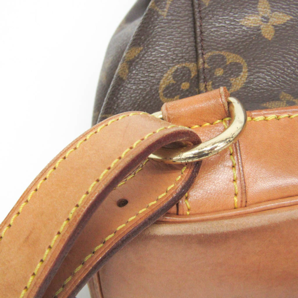 Louis Vuitton Montsouris MM · Monogram