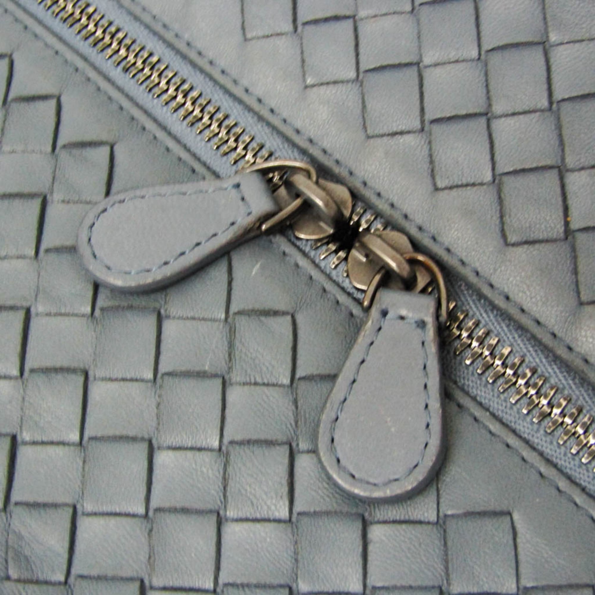 Bottega Veneta Intrecciato · Boston Bag