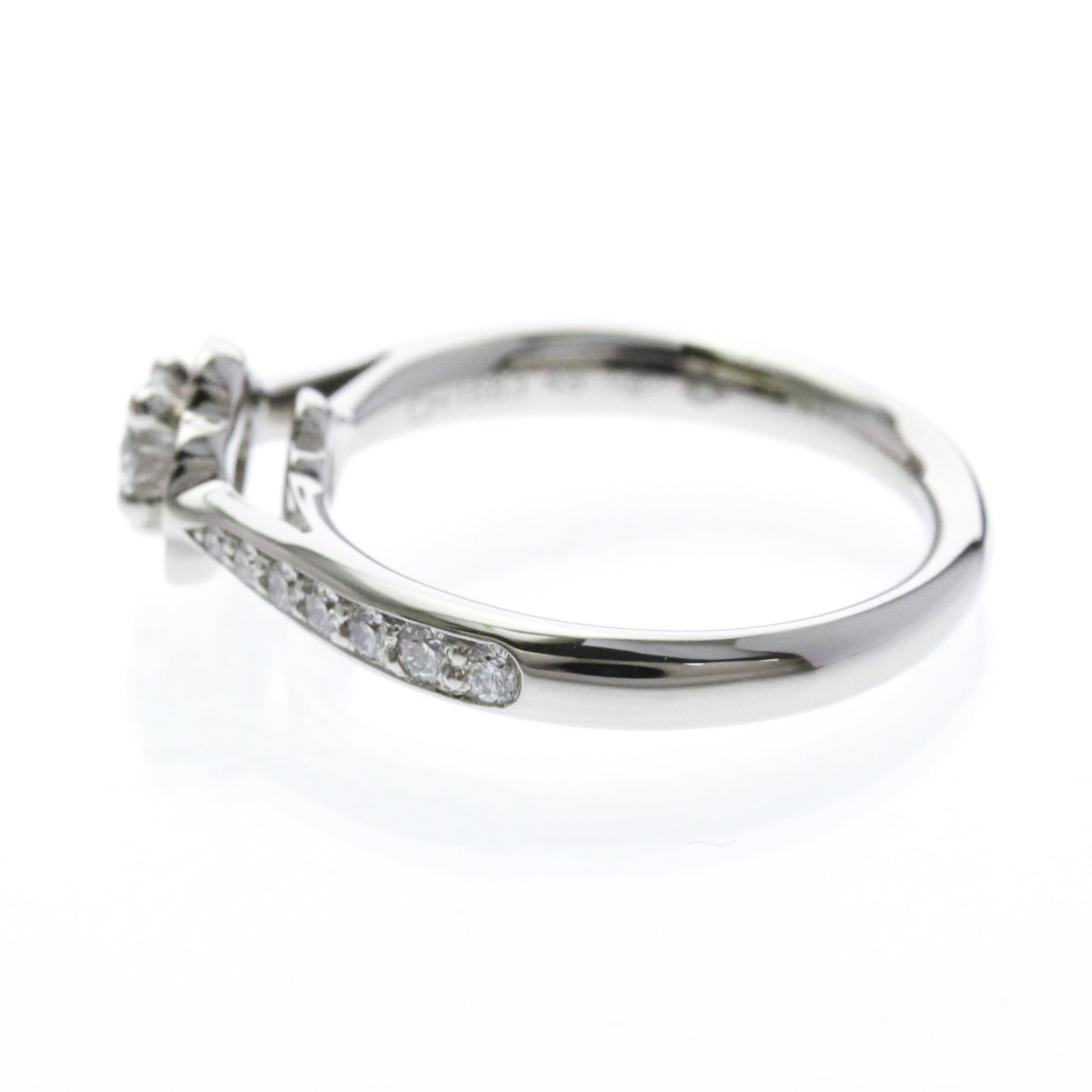 Chanel Camellia · Platinum · Diamond