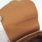Louis Vuitton Montsouris MM · Monogram