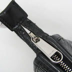 Gucci Interlocking · Leather Clutch