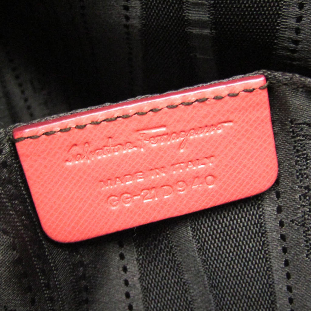 Salvatore Ferragamo Gancini · Leather
