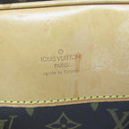 Louis Vuitton Monogram Alize 24