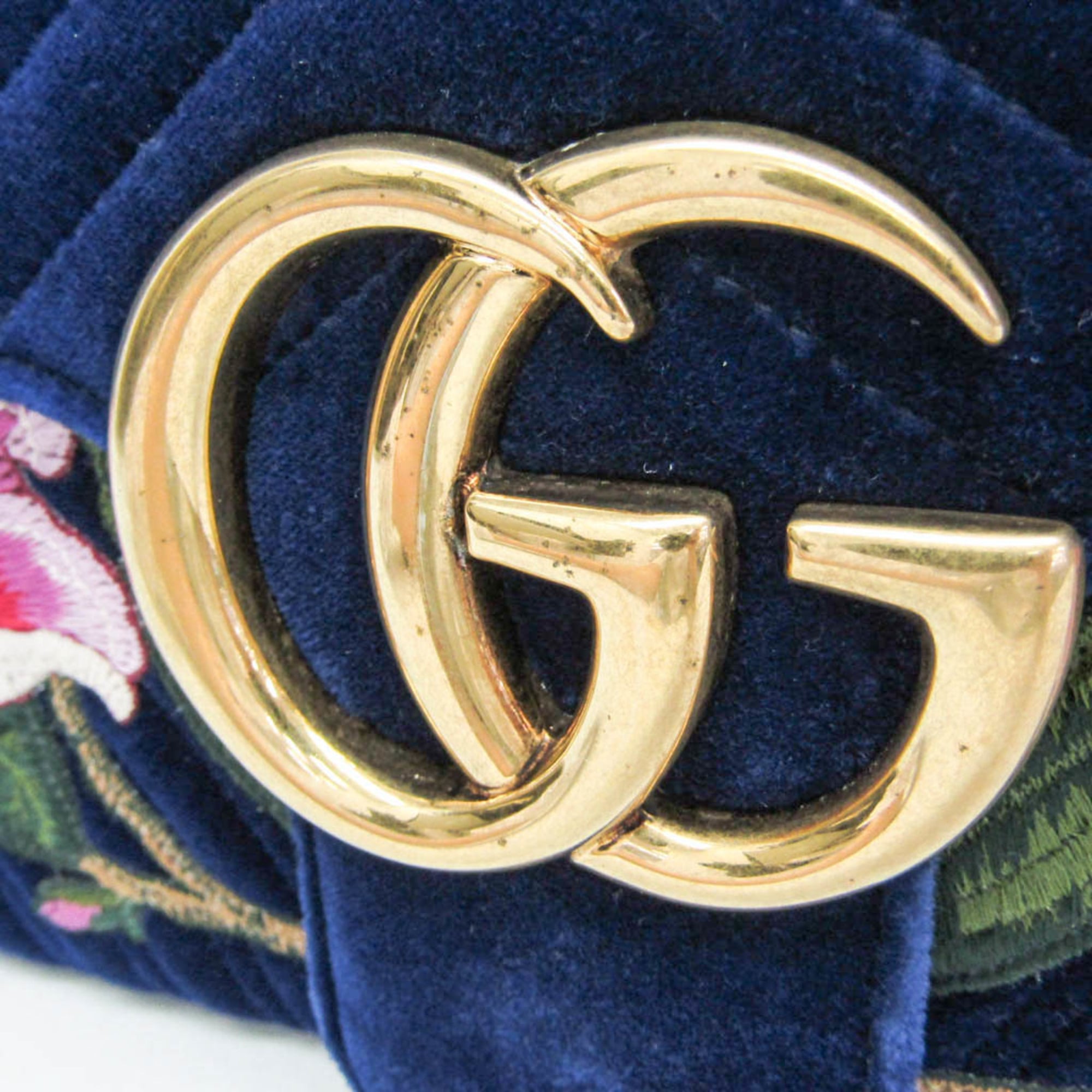 Gucci GG Marmont · Velvet · Chain Shoulder
