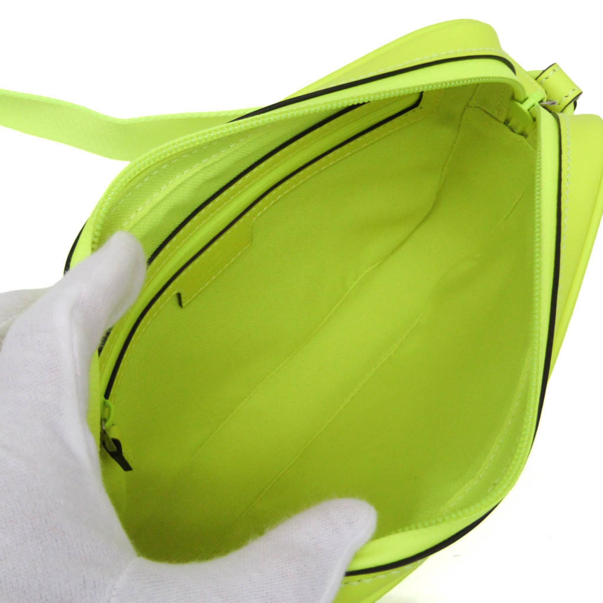 Gucci GG Rubber Effect · Neon Clutch