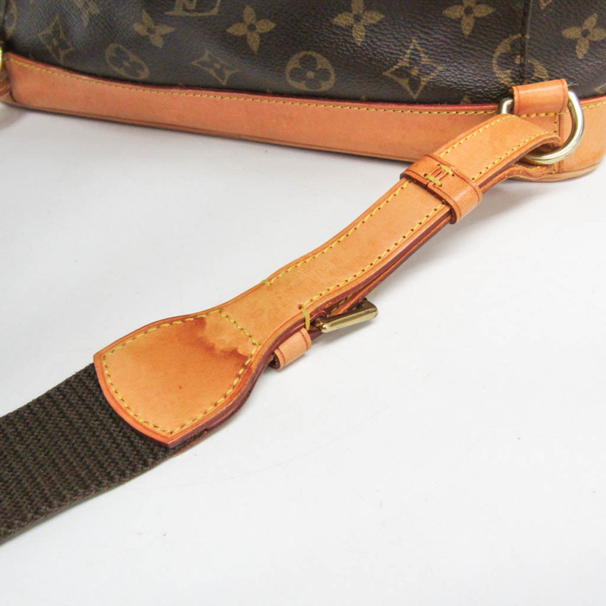 Louis Vuitton Montsouris GM · Monogram