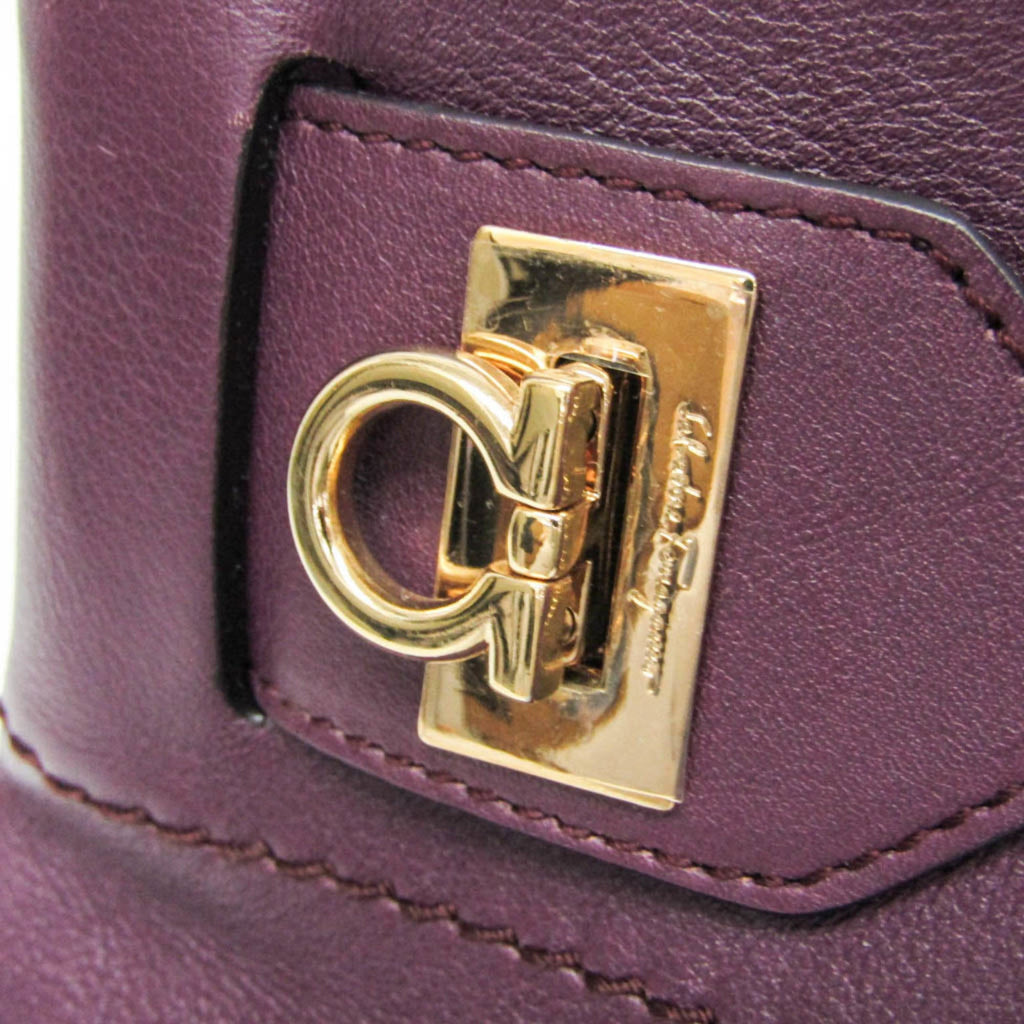 Salvatore Ferragamo Gancini · Leather