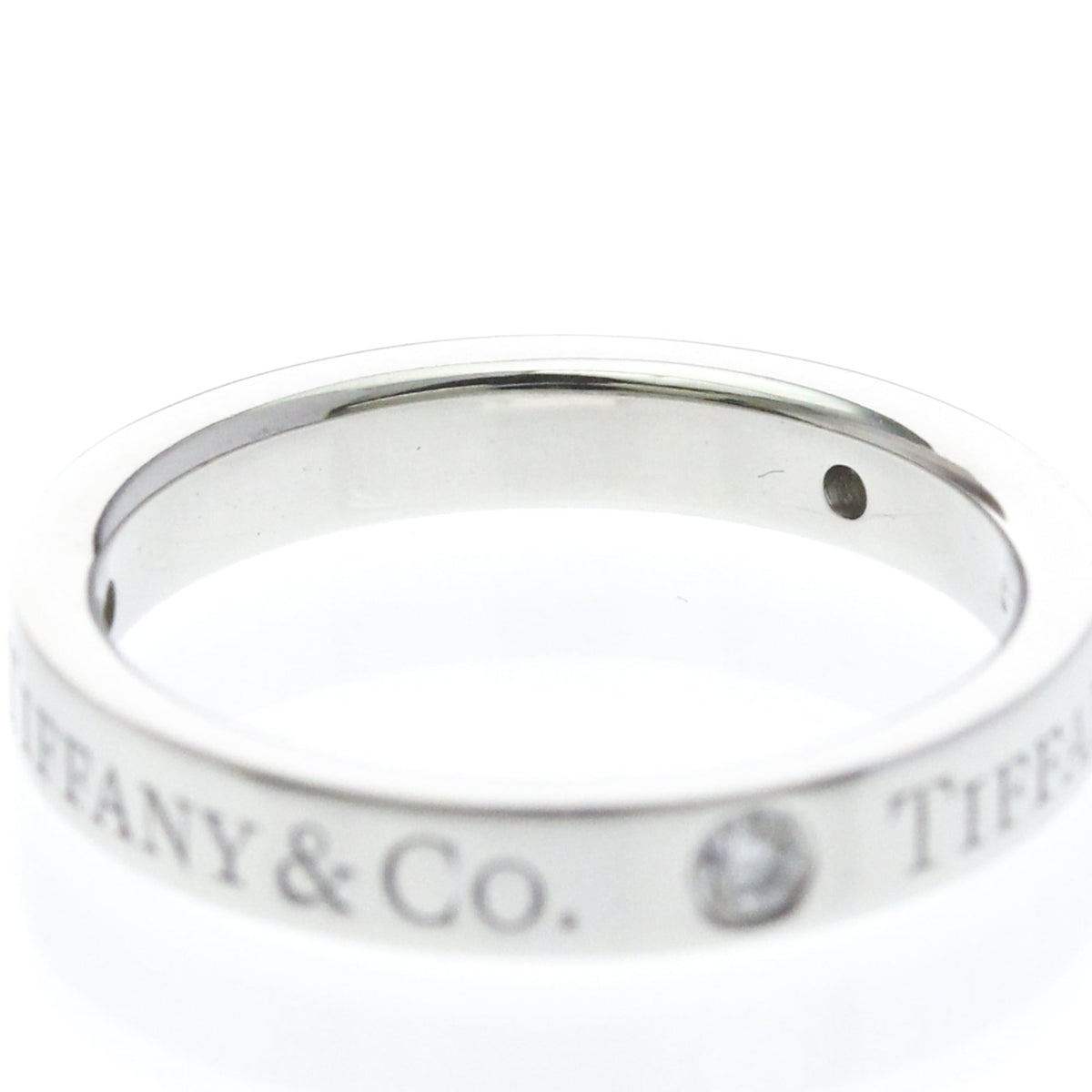 Tiffany Flat Band · Three Diamonds · Platinum