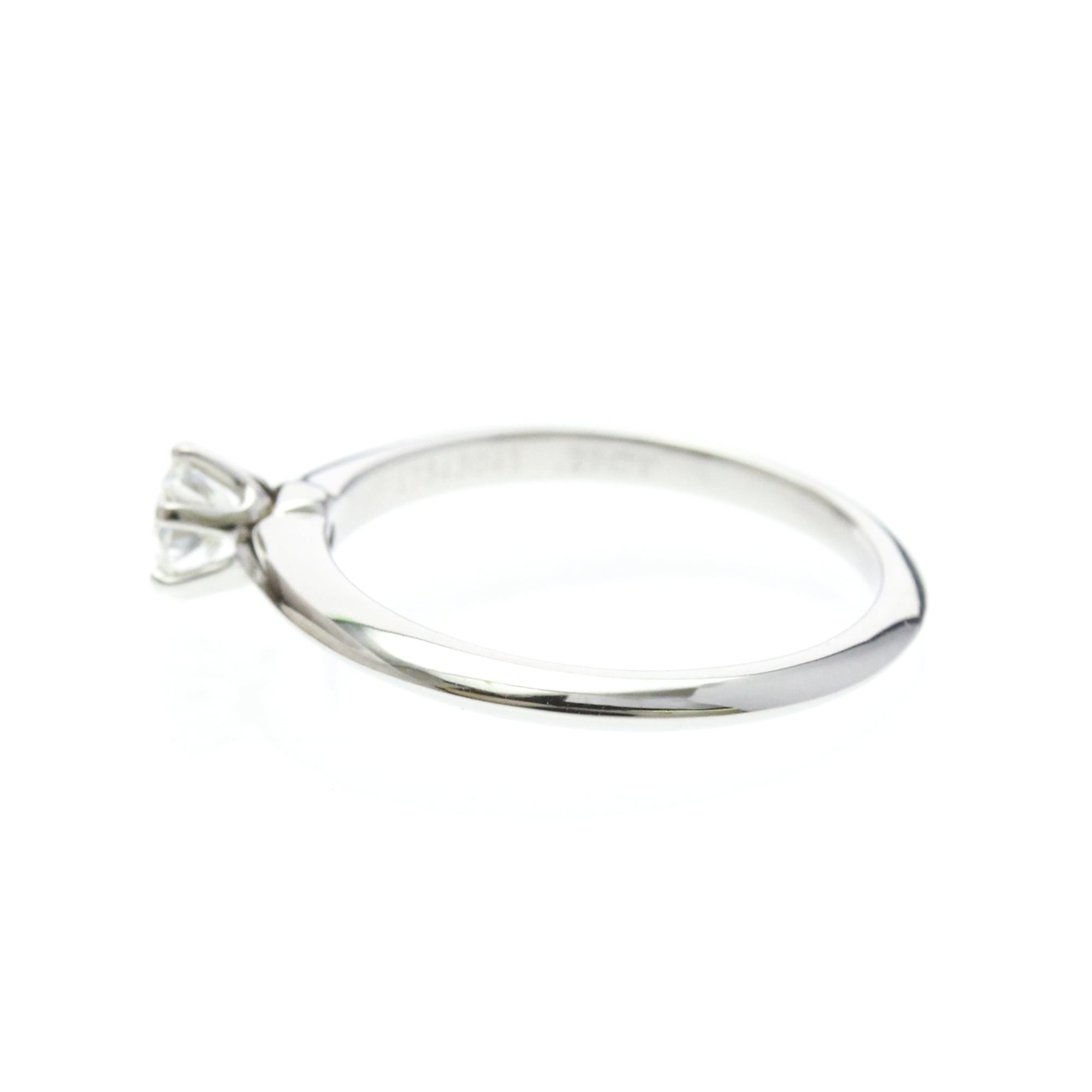 Tiffany Solitaire · Platinum · Diamond
