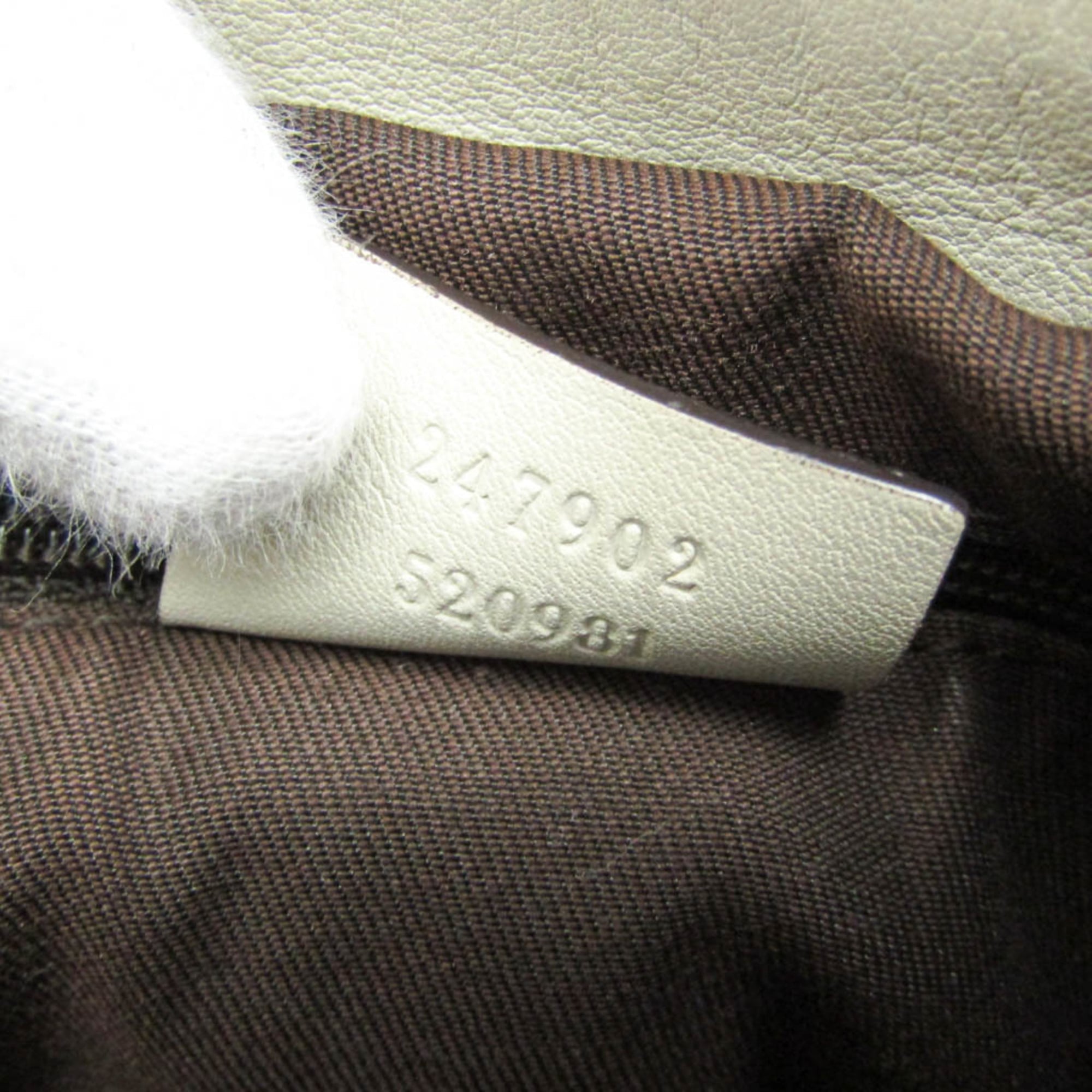 Gucci Sukey · GG Canvas